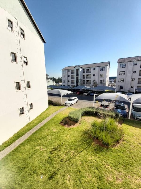 2 Bedroom Property for Sale in Carlswald Gauteng