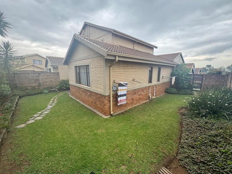 3 Bedroom Property for Sale in Carlswald Gauteng