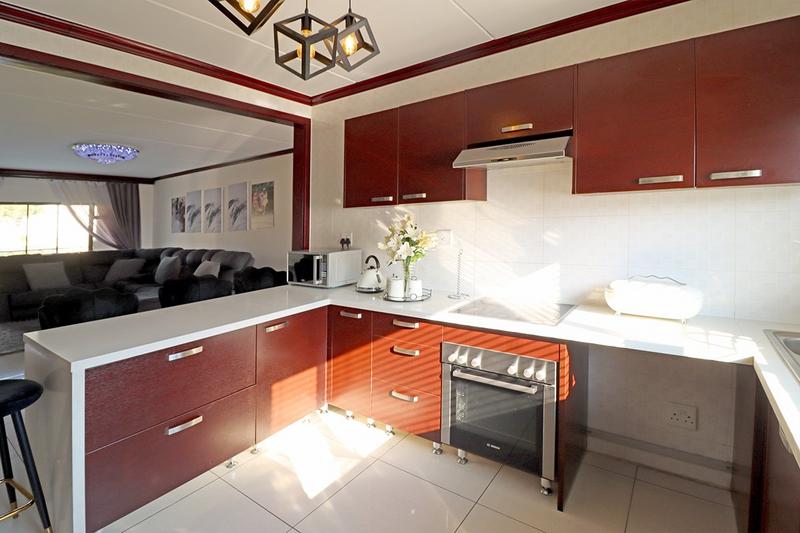 3 Bedroom Property for Sale in Carlswald Gauteng
