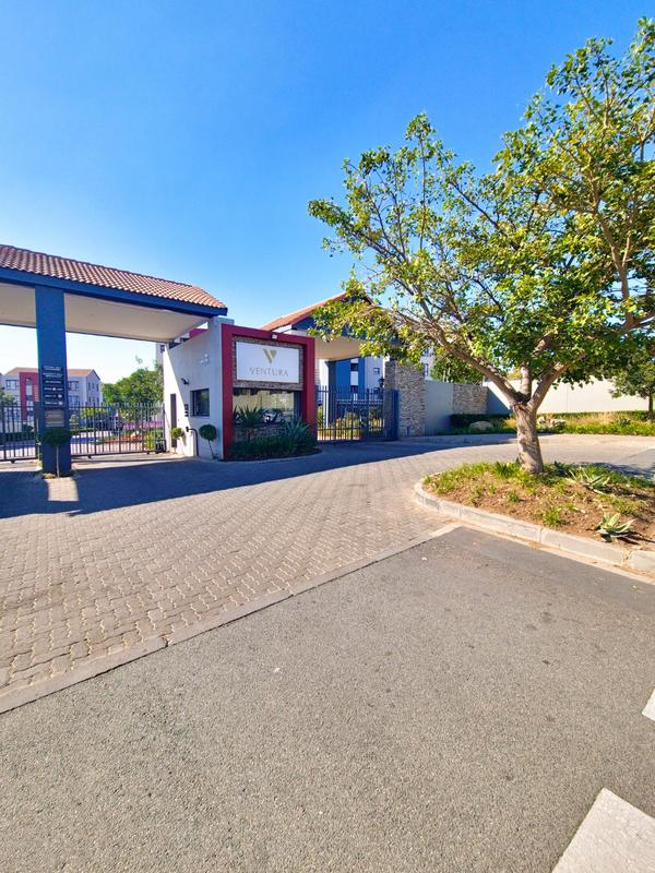 2 Bedroom Property for Sale in Broadacres Gauteng