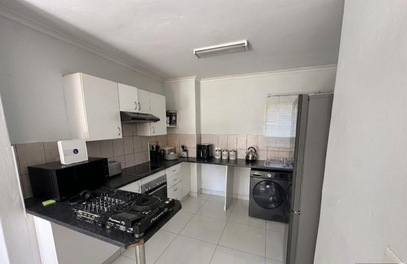 2 Bedroom Property for Sale in Witfield Gauteng