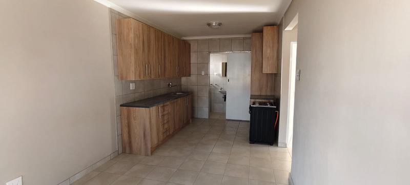To Let 2 Bedroom Property for Rent in Aston Manor Gauteng
