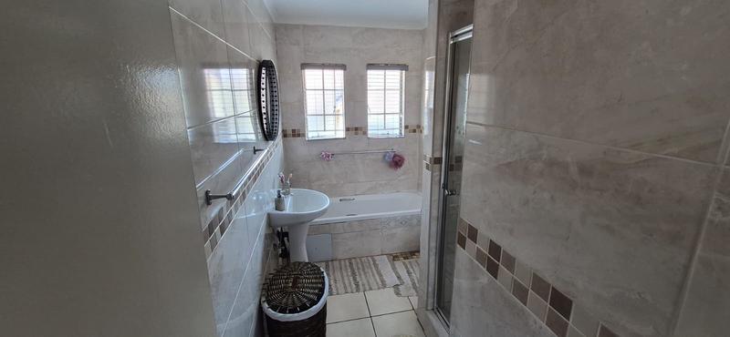 3 Bedroom Property for Sale in Brooklands Lifestyle Estate Gauteng