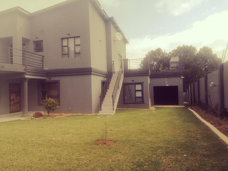 4 Bedroom Property for Sale in Ohenimuri Gauteng