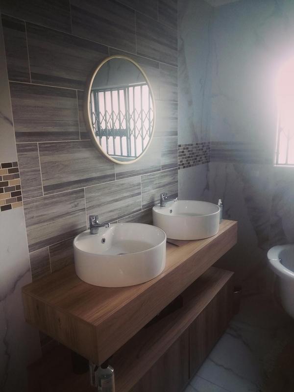 4 Bedroom Property for Sale in Ohenimuri Gauteng