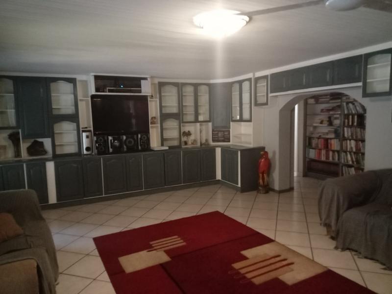 9 Bedroom Property for Sale in Walkerville Gauteng