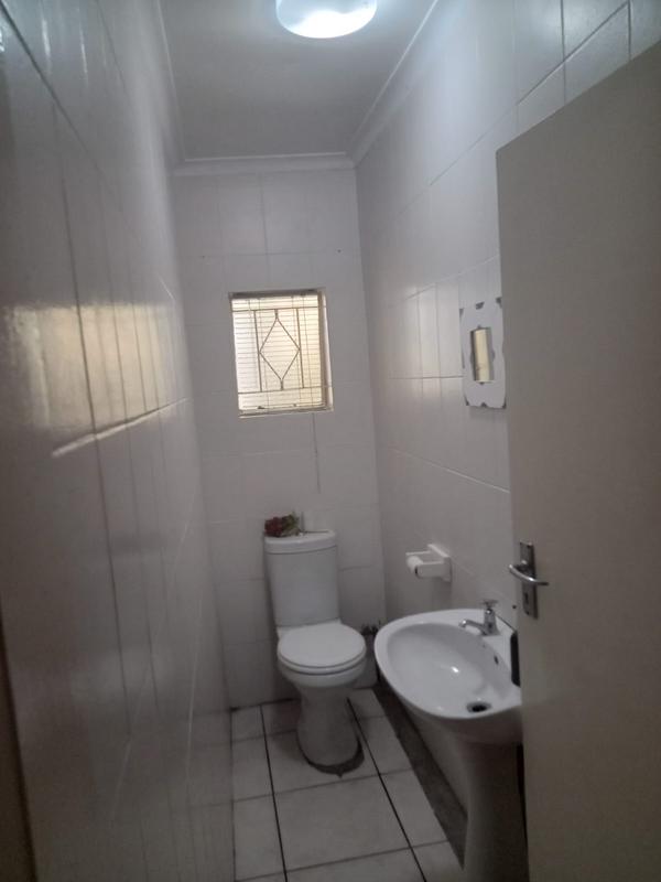 9 Bedroom Property for Sale in Walkerville Gauteng
