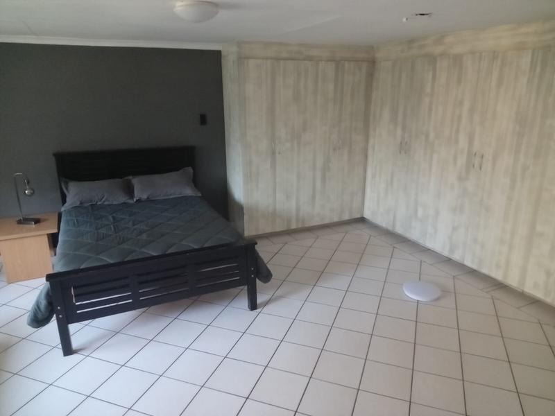 9 Bedroom Property for Sale in Walkerville Gauteng