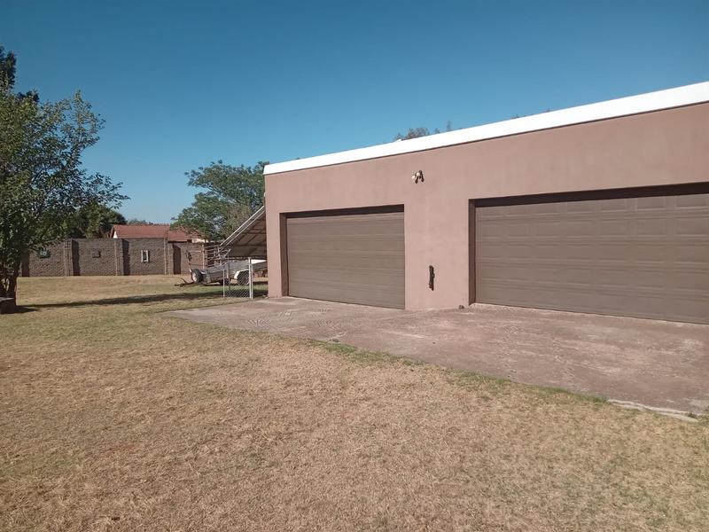 9 Bedroom Property for Sale in Walkerville Gauteng