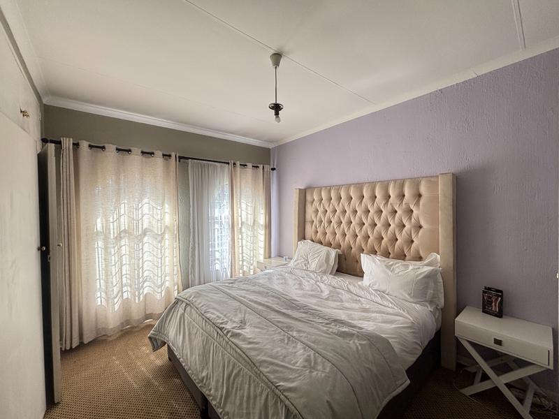 To Let 5 Bedroom Property for Rent in Robin Hills Gauteng