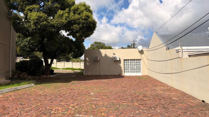 To Let Commercial Property for Rent in Parkmore Gauteng