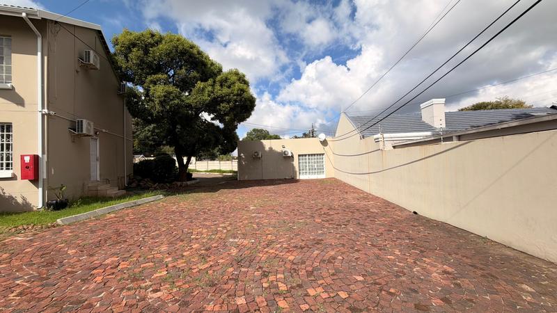 To Let Commercial Property for Rent in Parkmore Gauteng