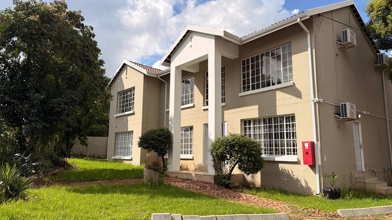 To Let Commercial Property for Rent in Parkmore Gauteng