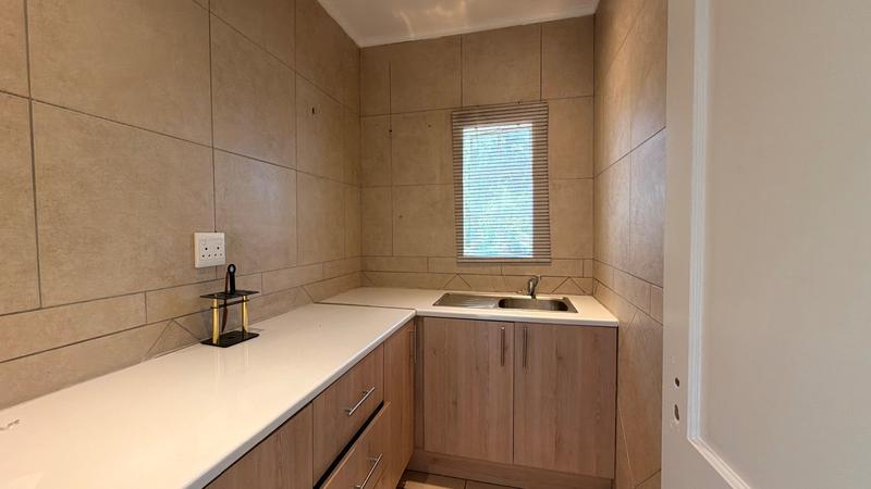 To Let Commercial Property for Rent in Parkmore Gauteng