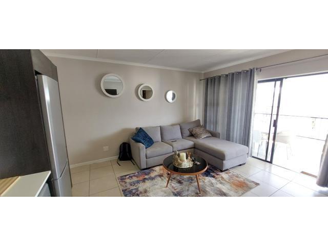 To Let 1 Bedroom Property for Rent in Petervale Gauteng