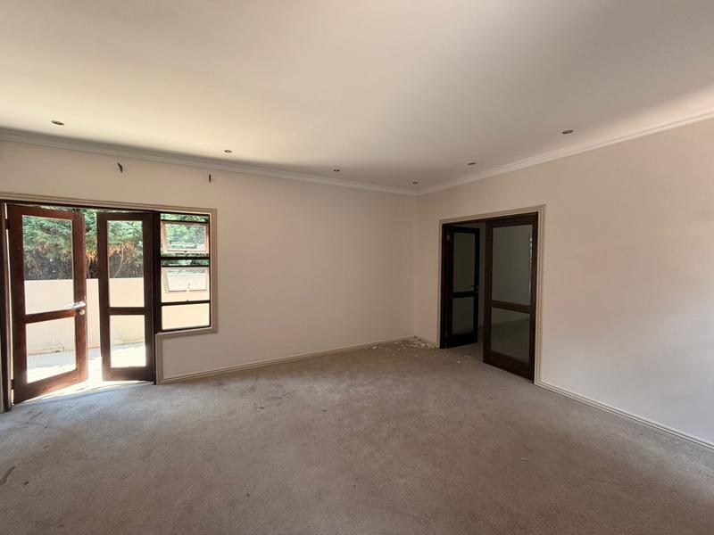 To Let 5 Bedroom Property for Rent in Sandown Gauteng