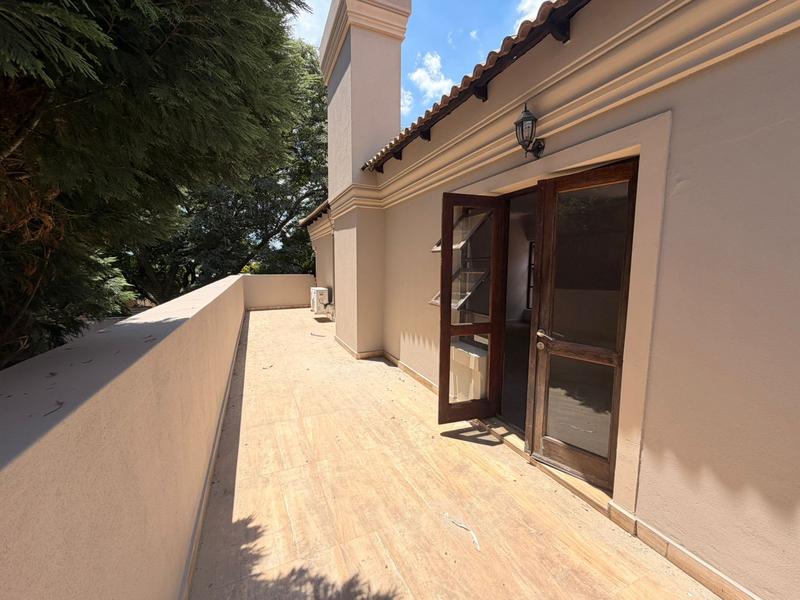 To Let 5 Bedroom Property for Rent in Sandown Gauteng