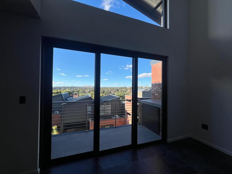 To Let 3 Bedroom Property for Rent in Broadacres Gauteng