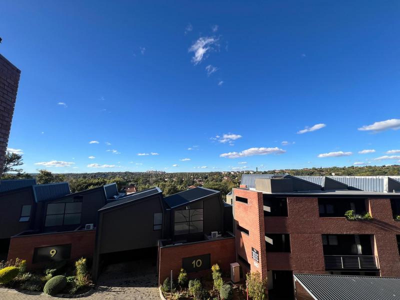 To Let 2 Bedroom Property for Rent in Broadacres Gauteng