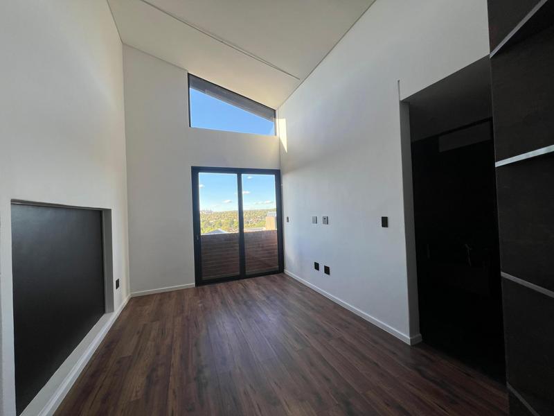 To Let 2 Bedroom Property for Rent in Broadacres Gauteng