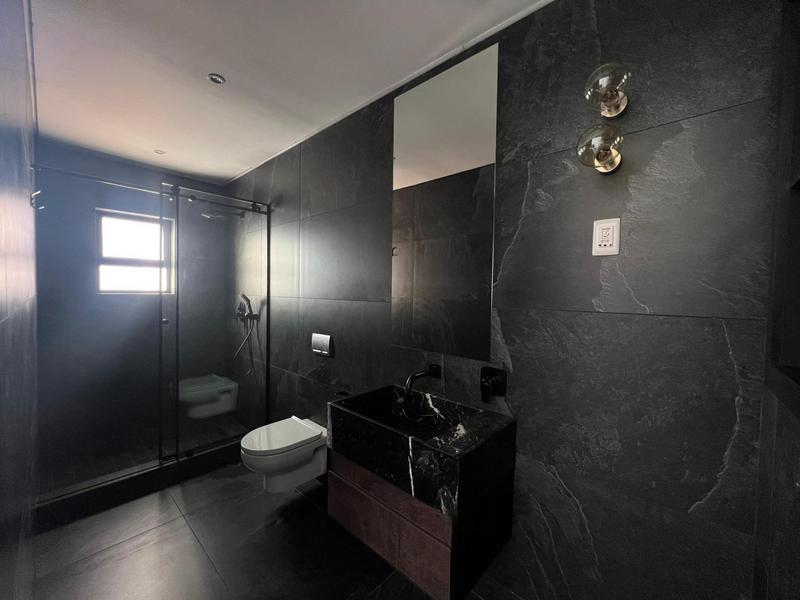 To Let 2 Bedroom Property for Rent in Broadacres Gauteng