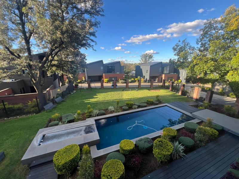 To Let 2 Bedroom Property for Rent in Broadacres Gauteng