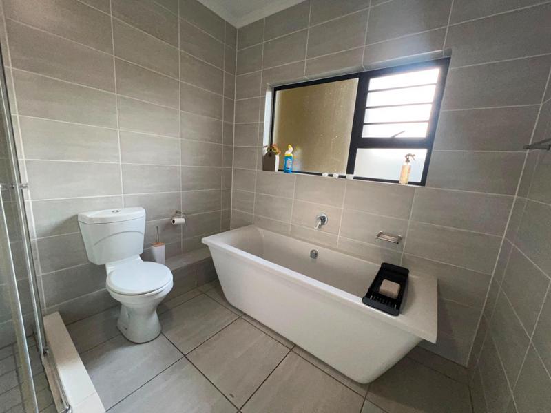To Let 3 Bedroom Property for Rent in Waterfall Gauteng