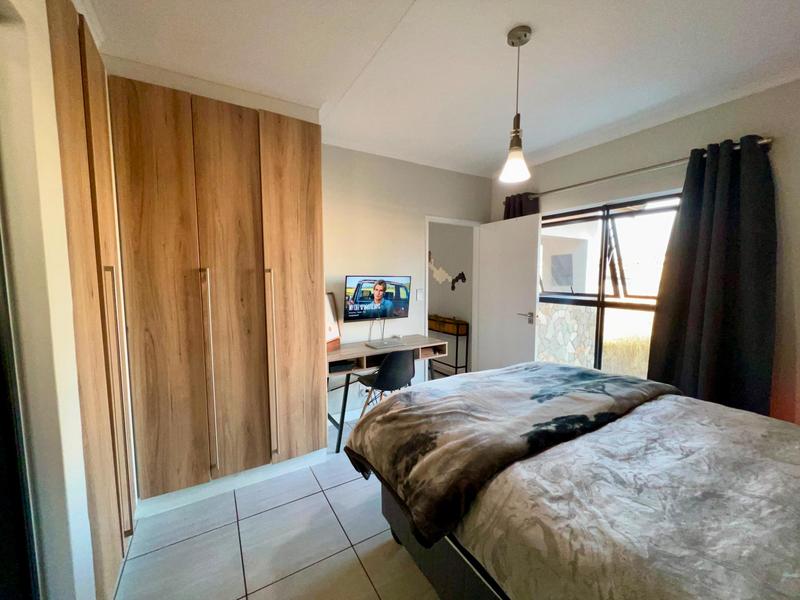 To Let 1 Bedroom Property for Rent in Waterfall Gauteng