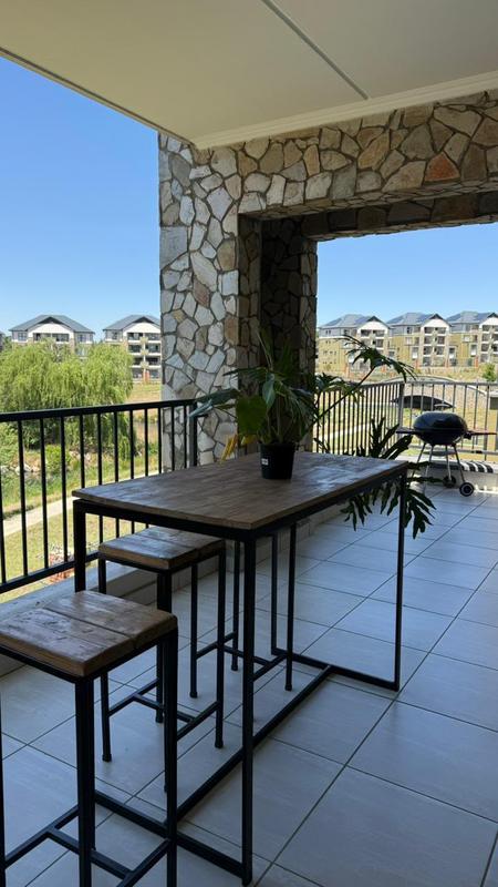 To Let 2 Bedroom Property for Rent in Waterfall Gauteng