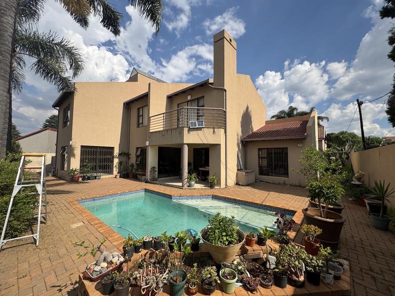 3 Bedroom Property for Sale in Bedfordview Gauteng