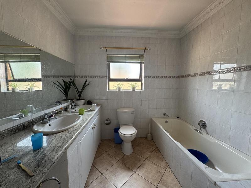 3 Bedroom Property for Sale in Bedfordview Gauteng