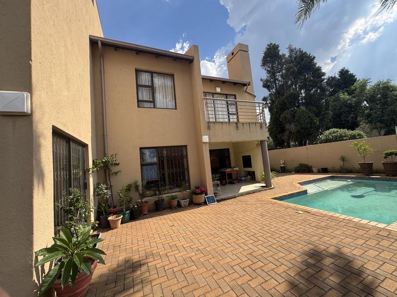 3 Bedroom Property for Sale in Bedfordview Gauteng