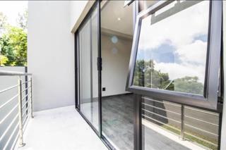 3 Bedroom Property for Sale in Bryanston Gauteng