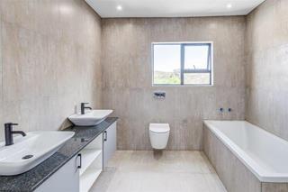 3 Bedroom Property for Sale in Bryanston Gauteng