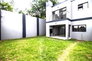 3 Bedroom Property for Sale in Bryanston Gauteng