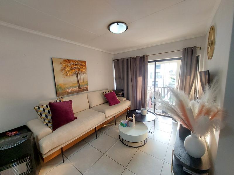1 Bedroom Property for Sale in Petervale Gauteng