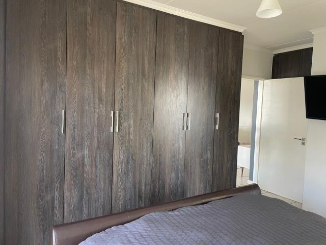 3 Bedroom Property for Sale in Petervale Gauteng