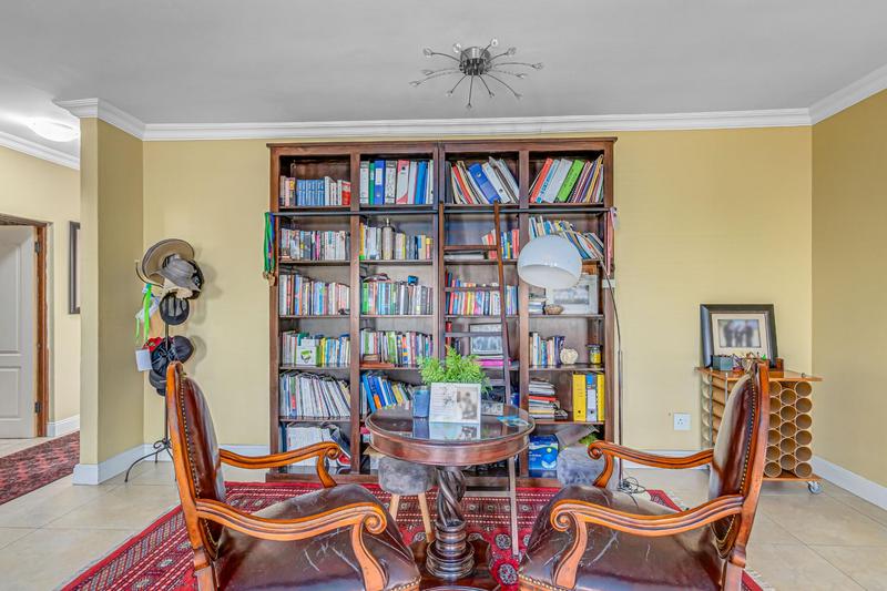 5 Bedroom Property for Sale in Blue Valley Golf Estate Gauteng