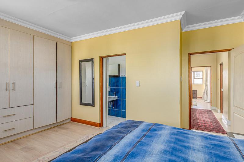 5 Bedroom Property for Sale in Blue Valley Golf Estate Gauteng