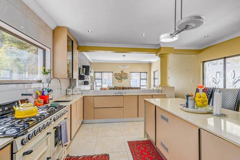 5 Bedroom Property for Sale in Blue Valley Golf Estate Gauteng