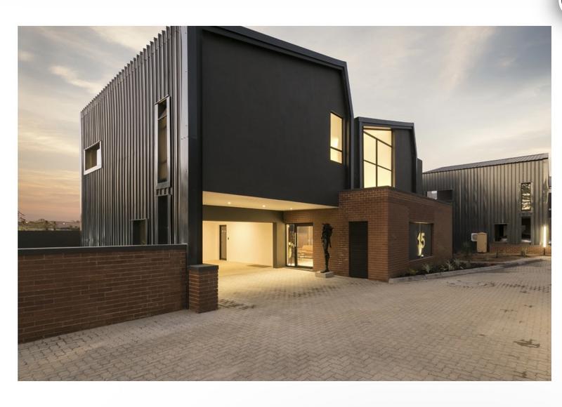 4 Bedroom Property for Sale in Broadacres Gauteng