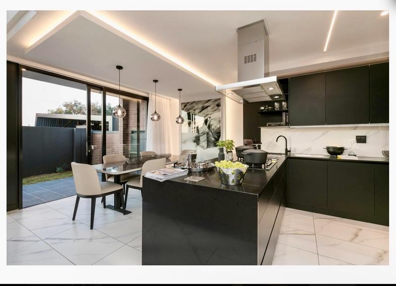 4 Bedroom Property for Sale in Broadacres Gauteng
