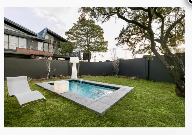 4 Bedroom Property for Sale in Broadacres Gauteng