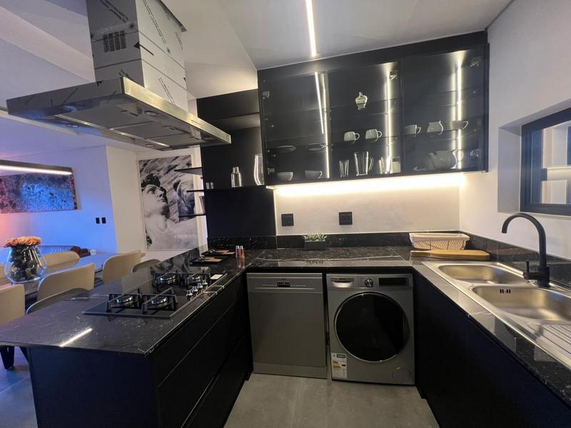 3 Bedroom Property for Sale in Broadacres Gauteng