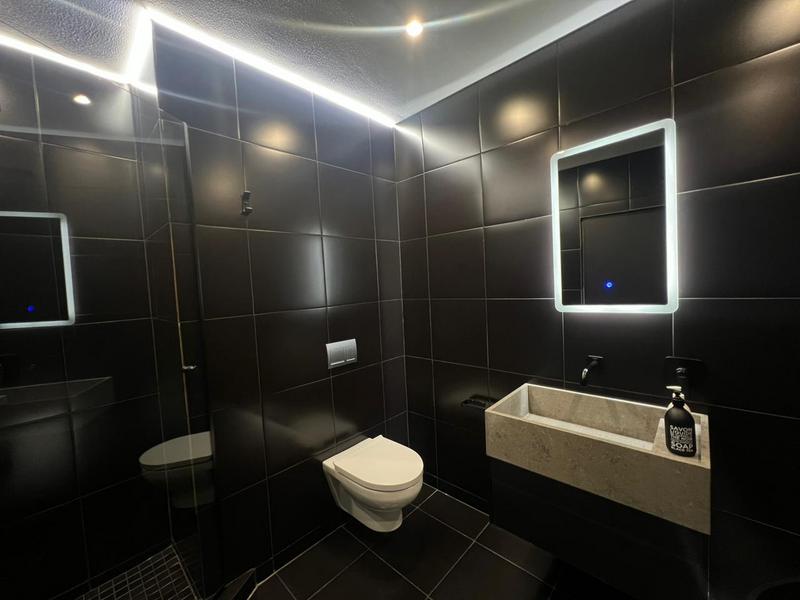 3 Bedroom Property for Sale in Broadacres Gauteng