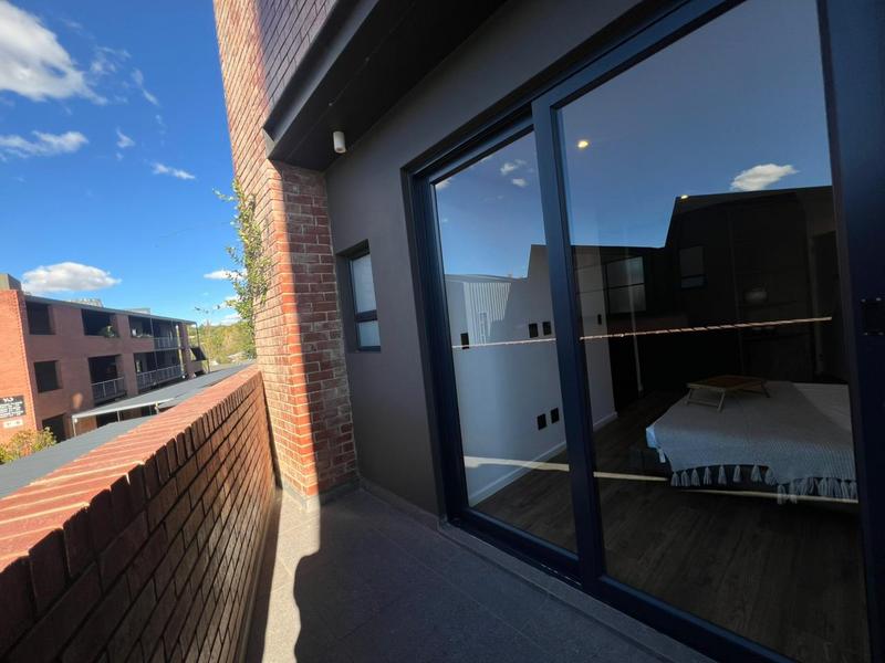 3 Bedroom Property for Sale in Broadacres Gauteng