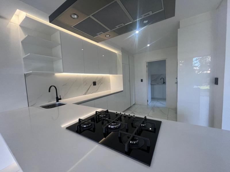 4 Bedroom Property for Sale in Broadacres Gauteng