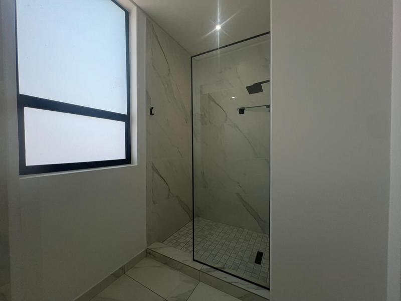 4 Bedroom Property for Sale in Broadacres Gauteng