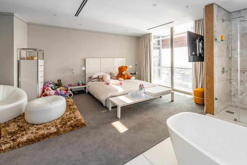 4 Bedroom Property for Sale in Sandton Central Gauteng