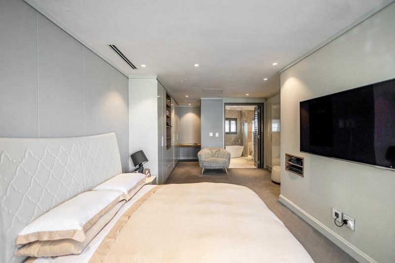 4 Bedroom Property for Sale in Sandton Central Gauteng